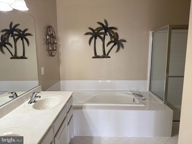 6866 WITTON CIR, Gainesville, VA 20155