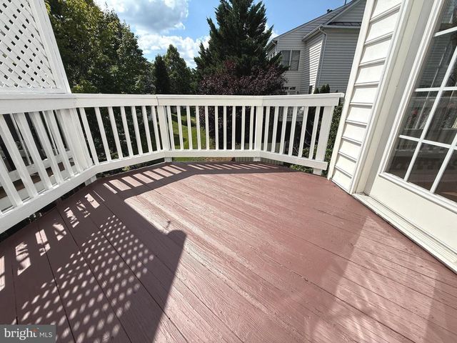 6866 WITTON CIR, Gainesville, VA 20155