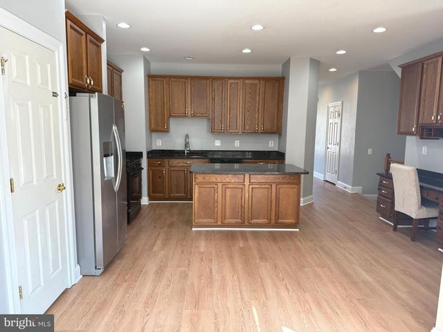 6866 WITTON CIR, Gainesville, VA 20155