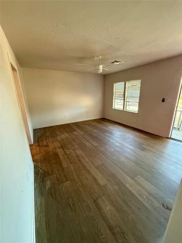1330 NW 100th Street, Oklahoma City, OK 73114