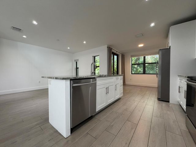 329 Bella Sol Way, West Palm Beach, FL 33406