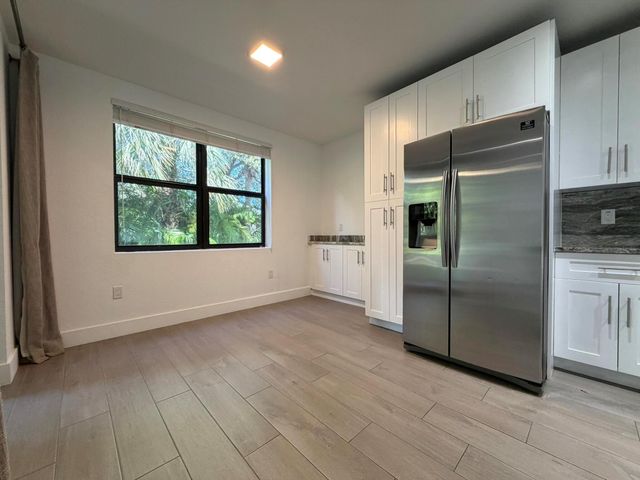 329 Bella Sol Way, West Palm Beach, FL 33406