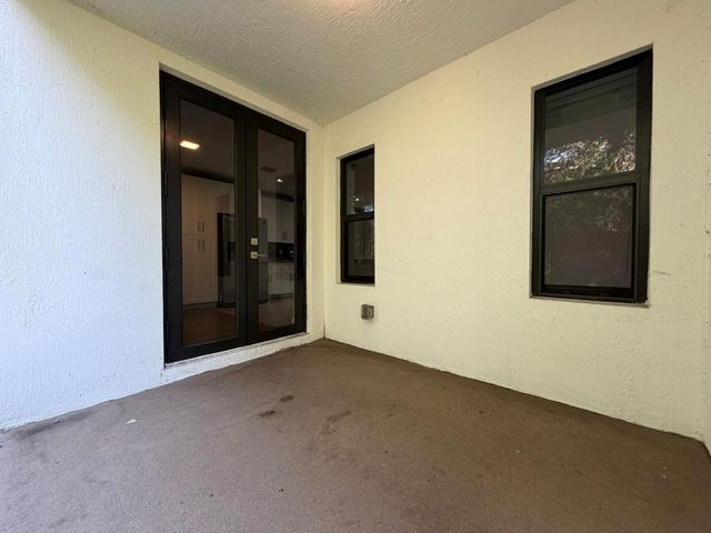 329 Bella Sol Way, West Palm Beach, FL 33406