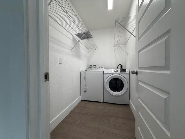 329 Bella Sol Way, West Palm Beach, FL 33406