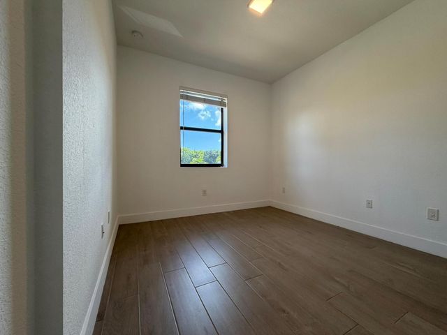 329 Bella Sol Way, West Palm Beach, FL 33406