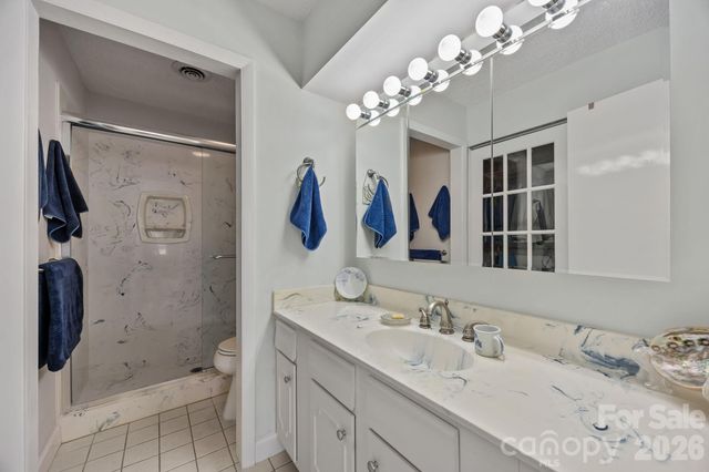 102 Crowfields Drive, Asheville, NC 28803
