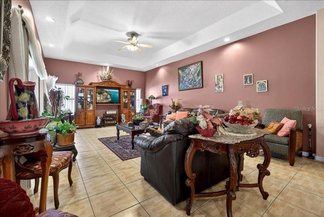 52 UPSHIRE PATH, Palm Coast, FL 32164