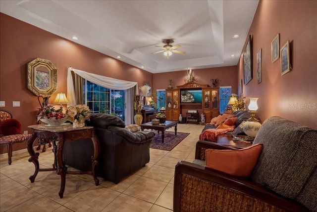 52 UPSHIRE PATH, Palm Coast, FL 32164