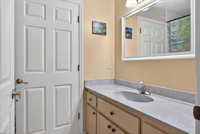 52 UPSHIRE PATH, Palm Coast, FL 32164