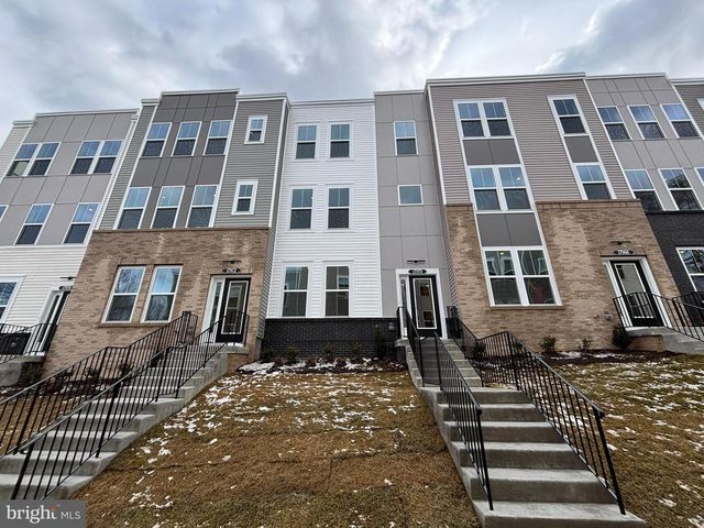 17968 ALICIA AVE, Dumfries, VA 22026