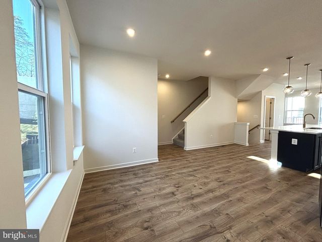 17968 ALICIA AVE, Dumfries, VA 22026