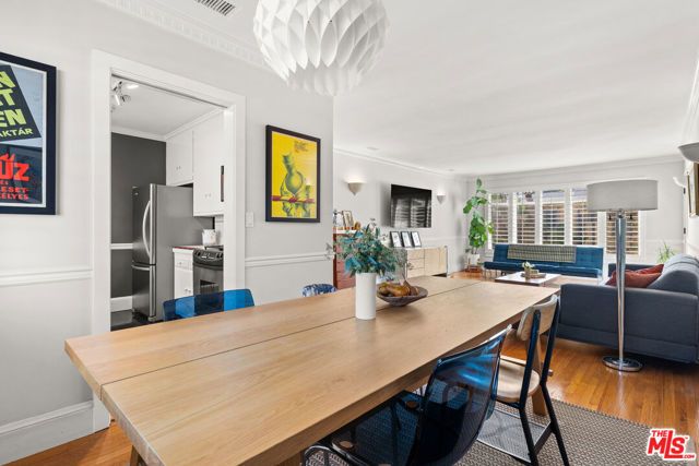 1615 N Laurel Avenue 202, Los Angeles, CA 90046