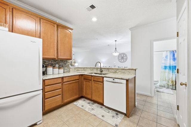 5870 Longwood Dr Unit 203, Murrells Inlet, SC 29576