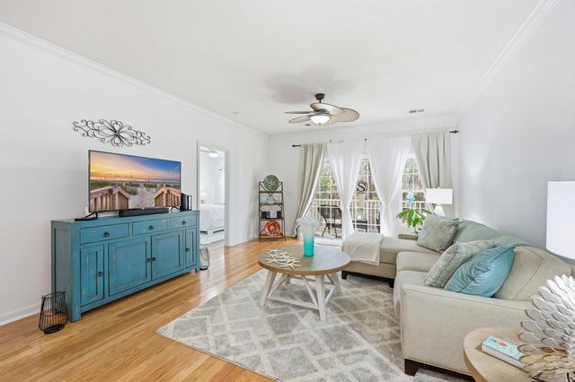 5870 Longwood Dr Unit 203, Murrells Inlet, SC 29576