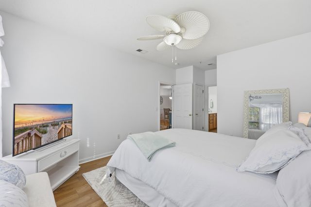 5870 Longwood Dr Unit 203, Murrells Inlet, SC 29576