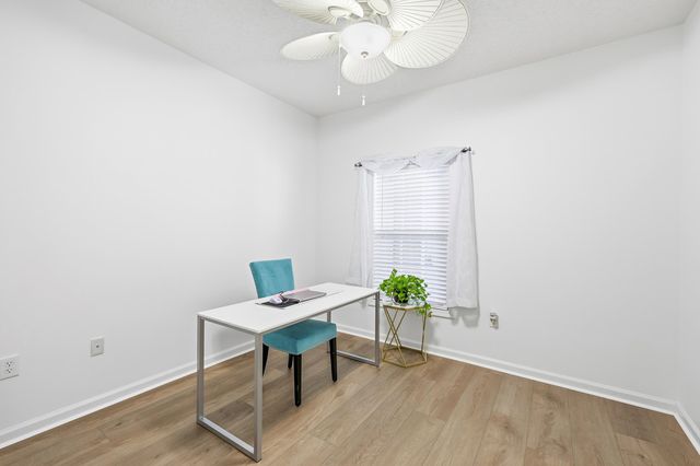 5870 Longwood Dr Unit 203, Murrells Inlet, SC 29576