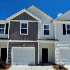 126 Stafford Loop, Richmond Hill, GA 31324