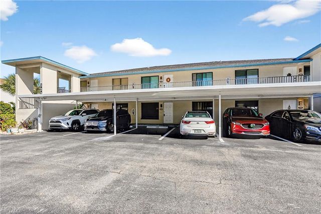 123 SW 47th TER # 102, Cape Coral, FL 33914