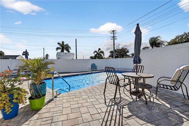 123 SW 47th TER # 102, Cape Coral, FL 33914