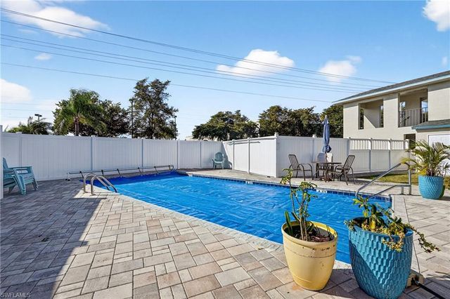 123 SW 47th TER # 102, Cape Coral, FL 33914