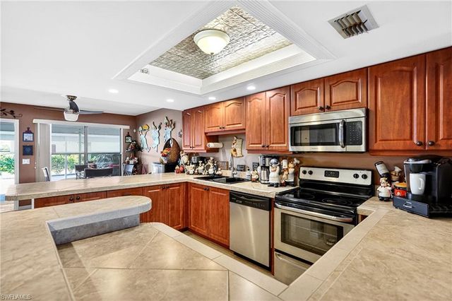 123 SW 47th TER # 102, Cape Coral, FL 33914