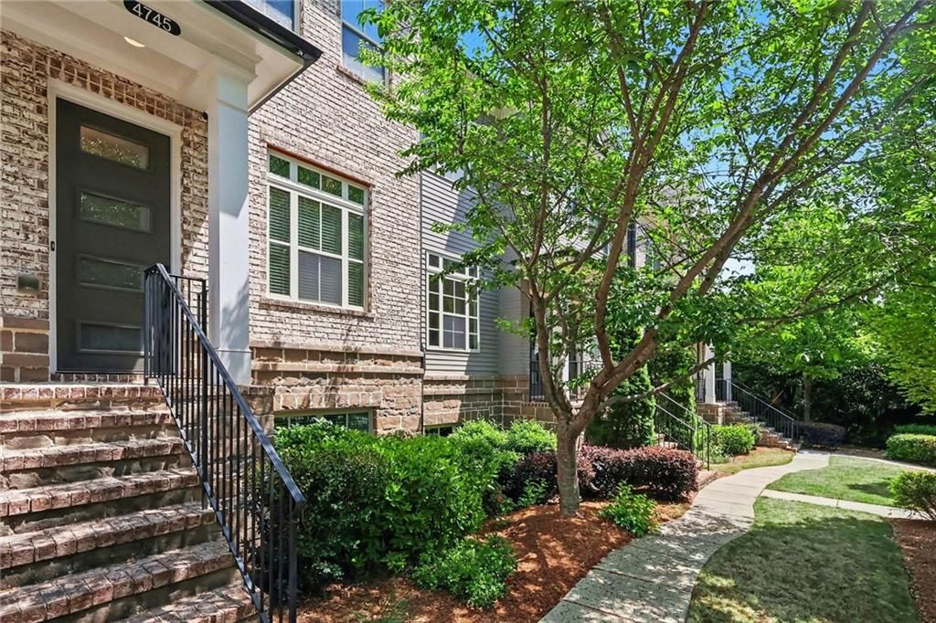 4745 Roswell Road, Atlanta, GA 30342