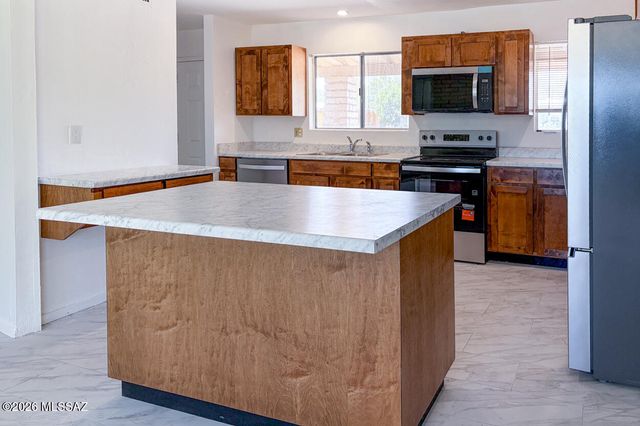 393 Placita Baca, Rio Rico, AZ 85648