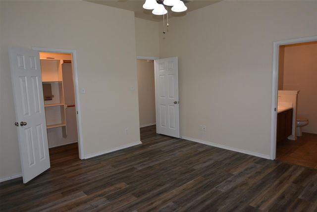 1303 Horseshoe Ranch DR, Leander, TX 78641
