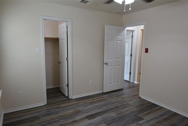 1303 Horseshoe Ranch DR, Leander, TX 78641