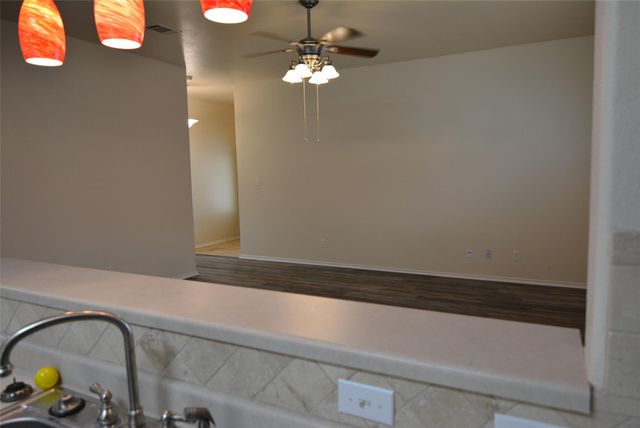 1303 Horseshoe Ranch DR, Leander, TX 78641