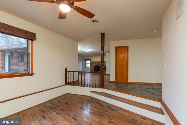 35 GRANT RD, Charles Town, WV 25414