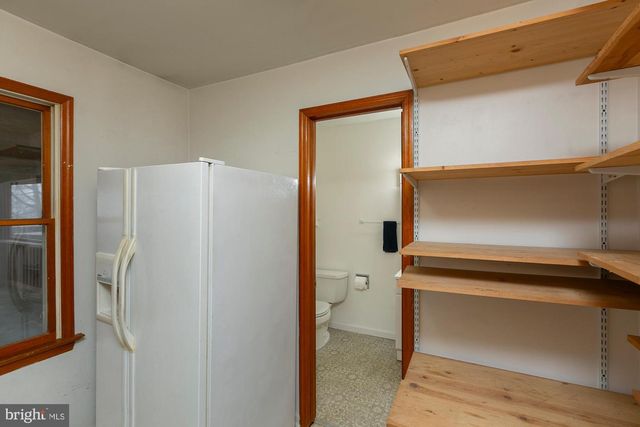 35 GRANT RD, Charles Town, WV 25414