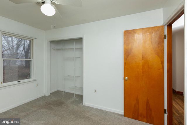 35 GRANT RD, Charles Town, WV 25414