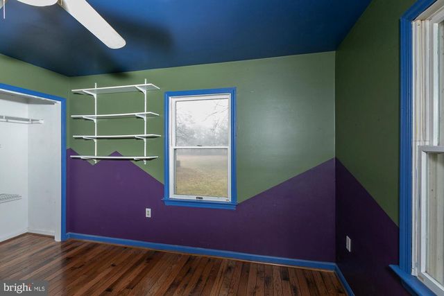 35 GRANT RD, Charles Town, WV 25414