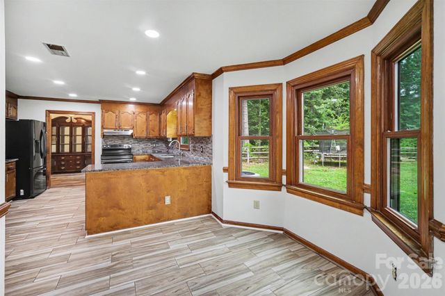 3017 Mill Stream Court, Matthews, NC 28104