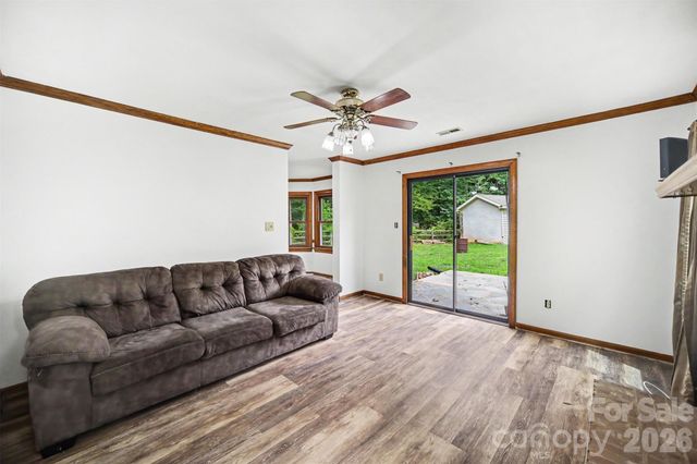 3017 Mill Stream Court, Matthews, NC 28104