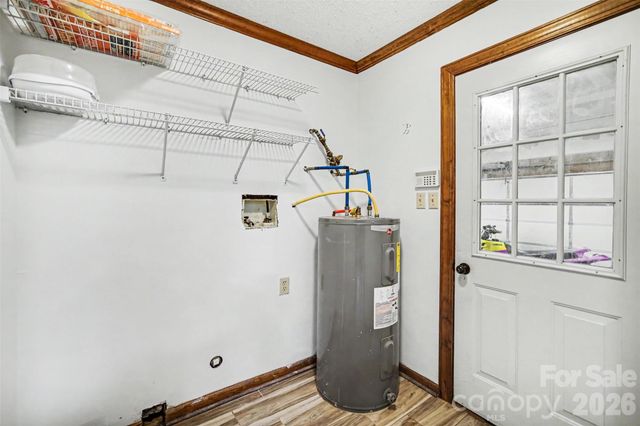 3017 Mill Stream Court, Matthews, NC 28104