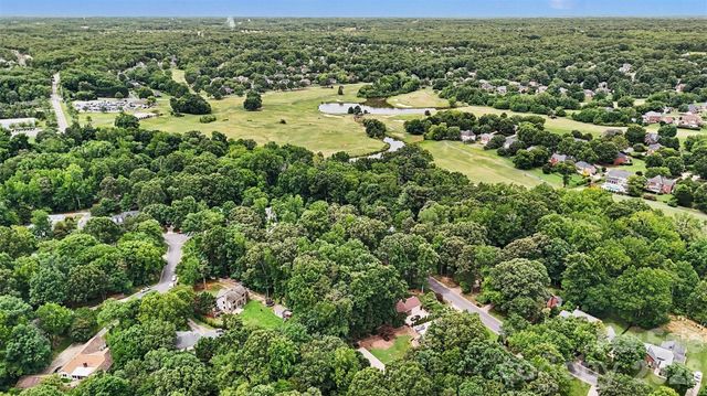 3017 Mill Stream Court, Matthews, NC 28104