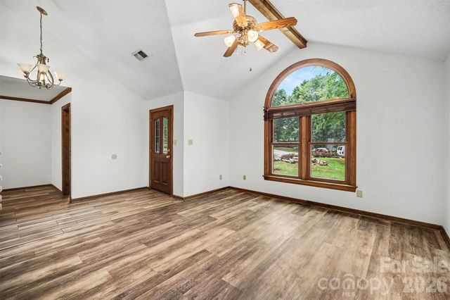 3017 Mill Stream Court, Matthews, NC 28104