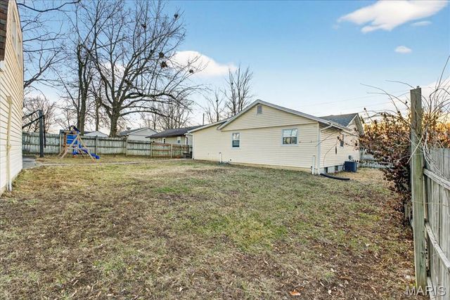 506 Roosevelt Avenue, Warrenton, MO 63383
