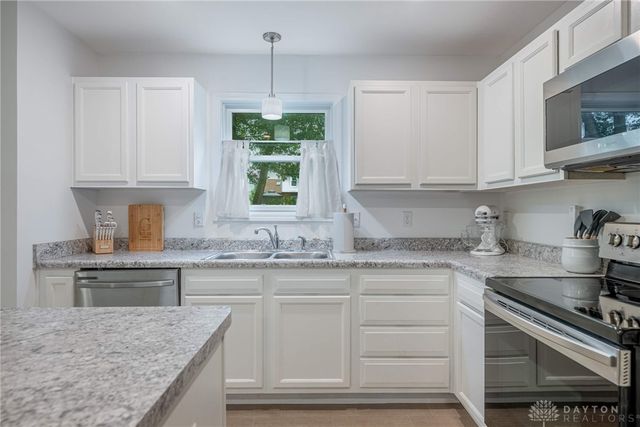 1526 Hickory Glen Drive, Miamisburg, OH 45342
