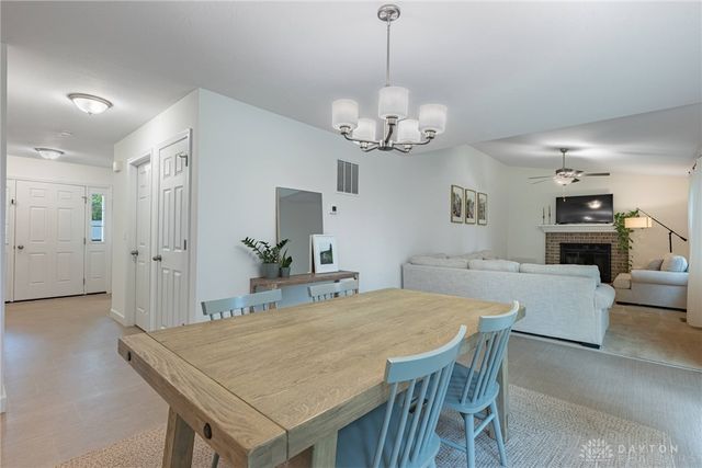 1526 Hickory Glen Drive, Miamisburg, OH 45342