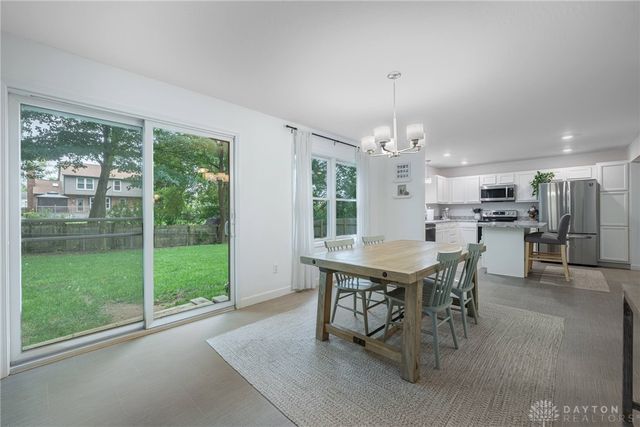 1526 Hickory Glen Drive, Miamisburg, OH 45342