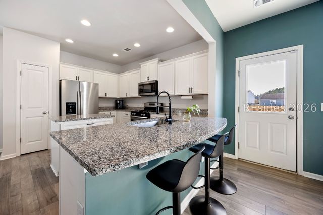 21 Pacolet Ln, Beaufort, SC 29906