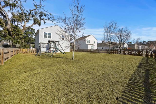 21 Pacolet Ln, Beaufort, SC 29906