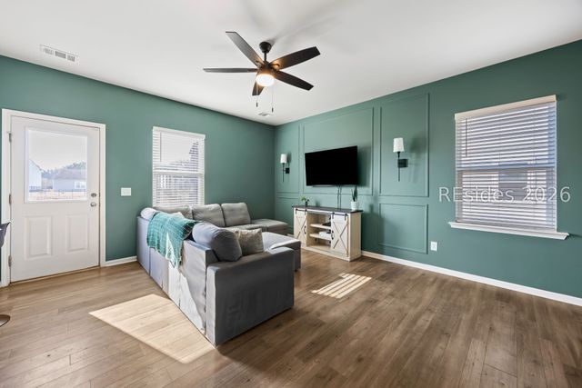 21 Pacolet Ln, Beaufort, SC 29906