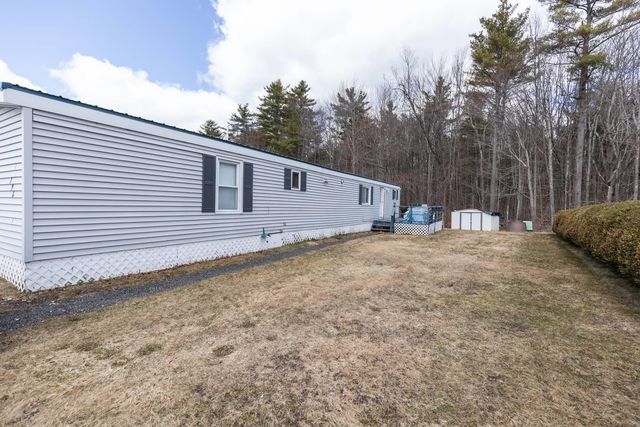 196 New Hillcrest Drive, Greenville, NH 03048