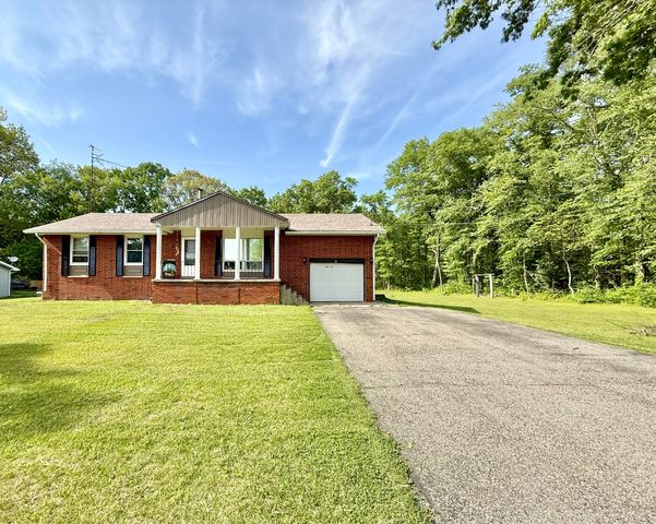 2300 E 150 S, Knox, IN 46534