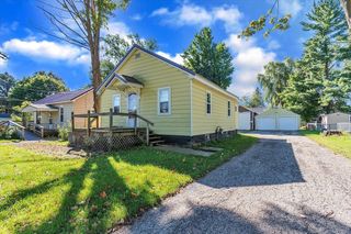 123 W Osceola Avenue, Reed City, MI 49677