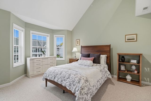10 Merrimac Way H, Tyngsborough, MA 01879